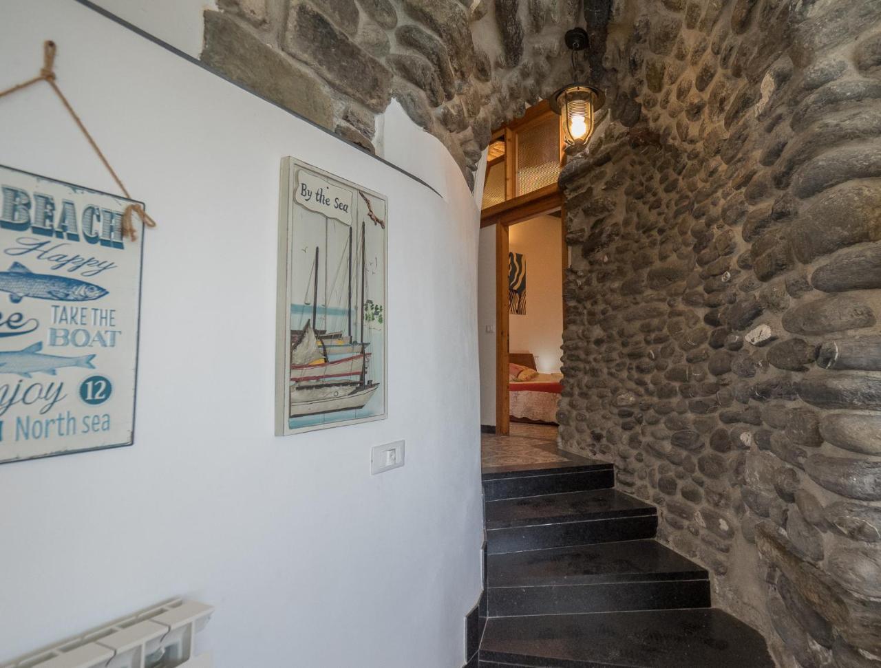 Unda De Ma Sea View Terrace Apartment فيرناتْسا المظهر الخارجي الصورة